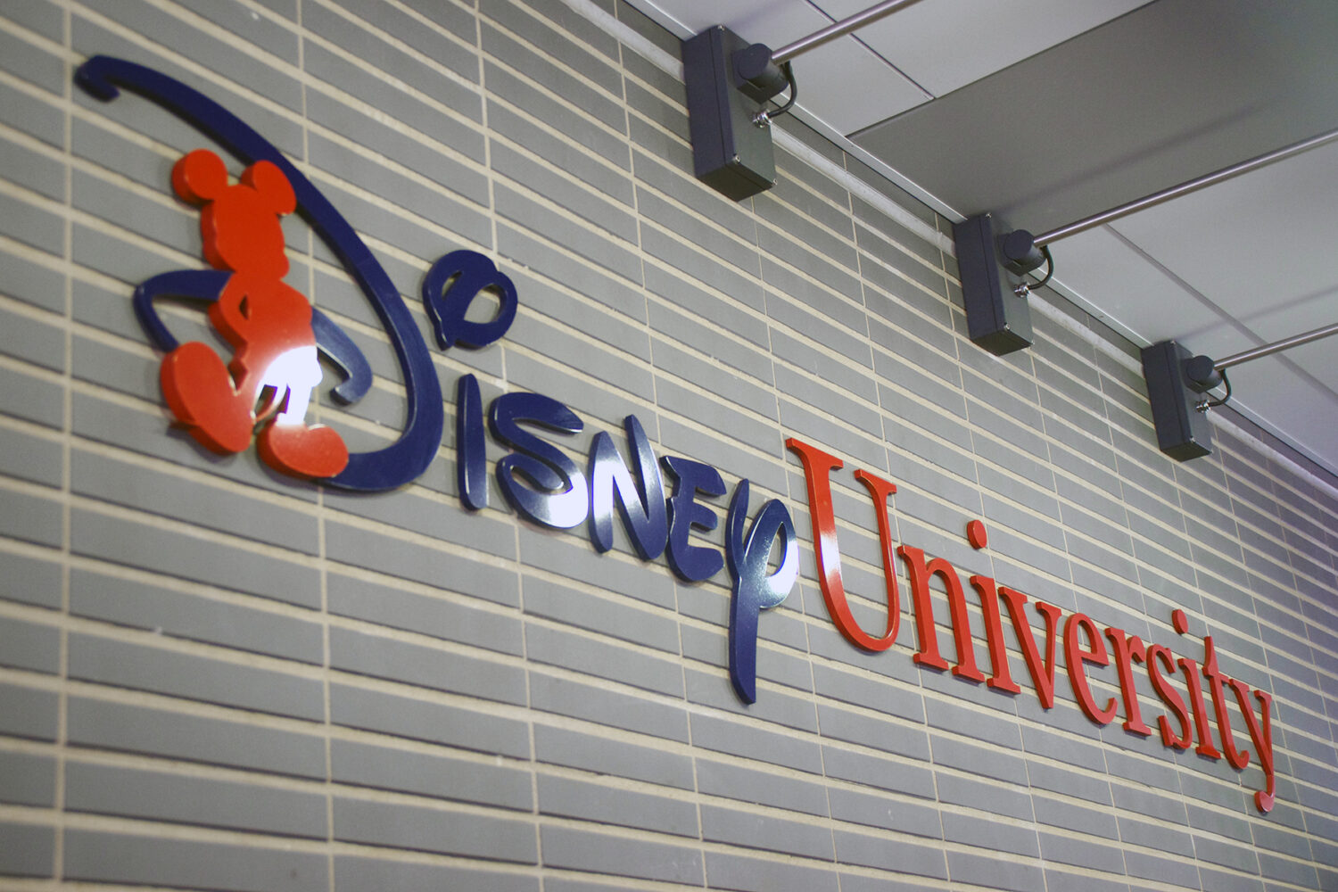 Disney University 1 Thumbnail