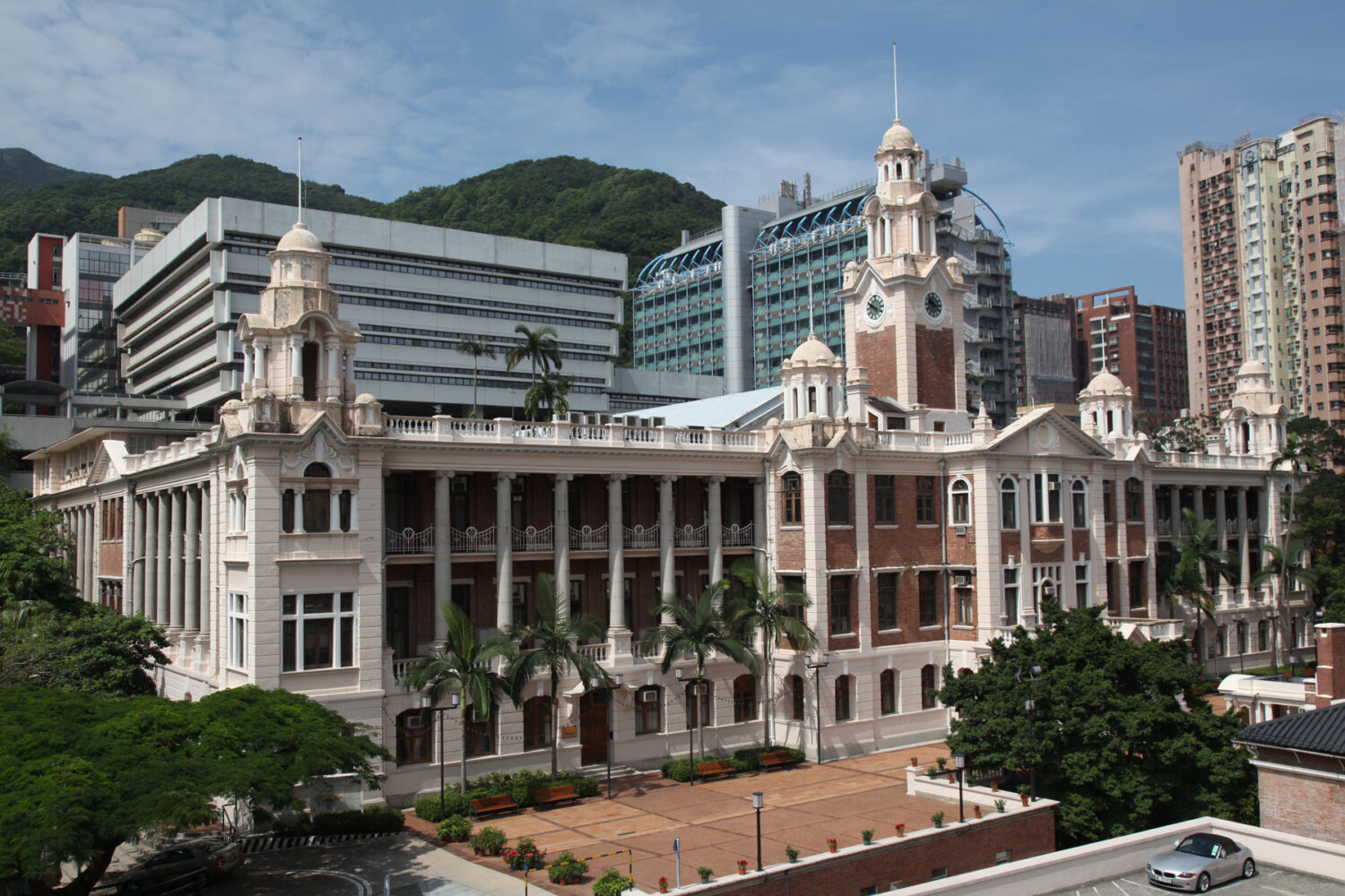 HKU 1